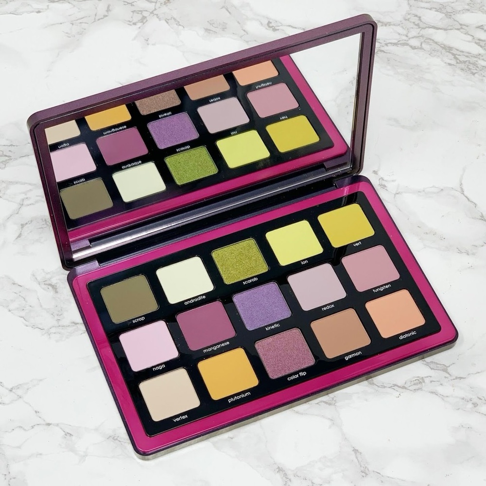 Natasha Denona Triochrome Eyeshadow Palette